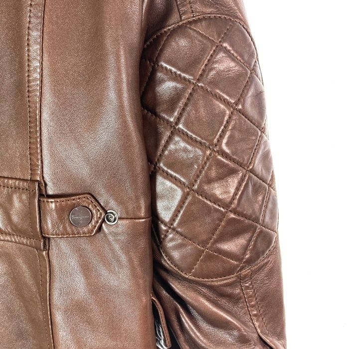 ☆Salvatore Ferragamo サルヴァトーレフェラガモ リアルレザー