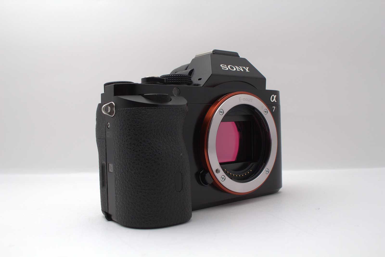 ソニー Sony Alpha A7 24.3 MP Digital Camera body [美品] #Z2367A