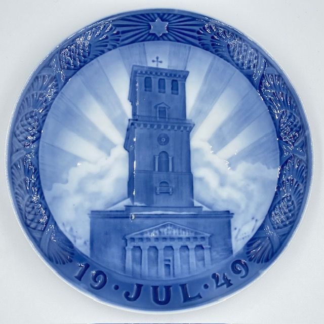 Amazon.co.jp: 大倉陶園 フラワーベース 花瓶 壺 白磁 ブルー 染付