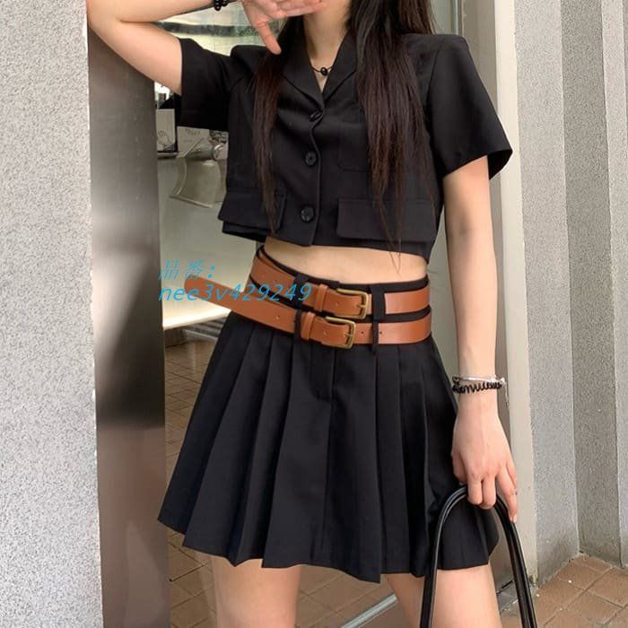 20代 ショート丈