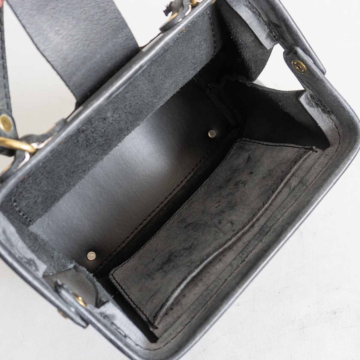 【美品】HERZ ボナール 2WAY ショルダーバッグ プルアップ　鞄 ヘルツ 美品】HERZ ボナール 2WAY ショルダーバッグ プルアップ 鞄