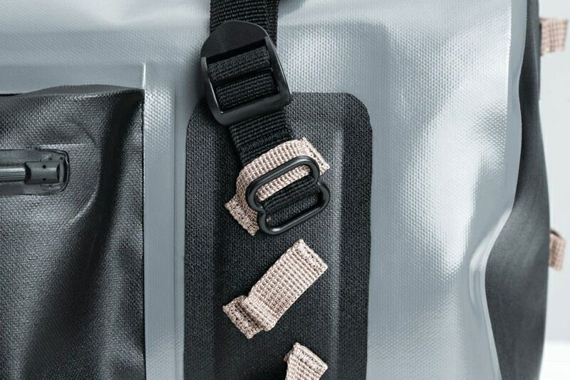 ドライ タンクバッグ