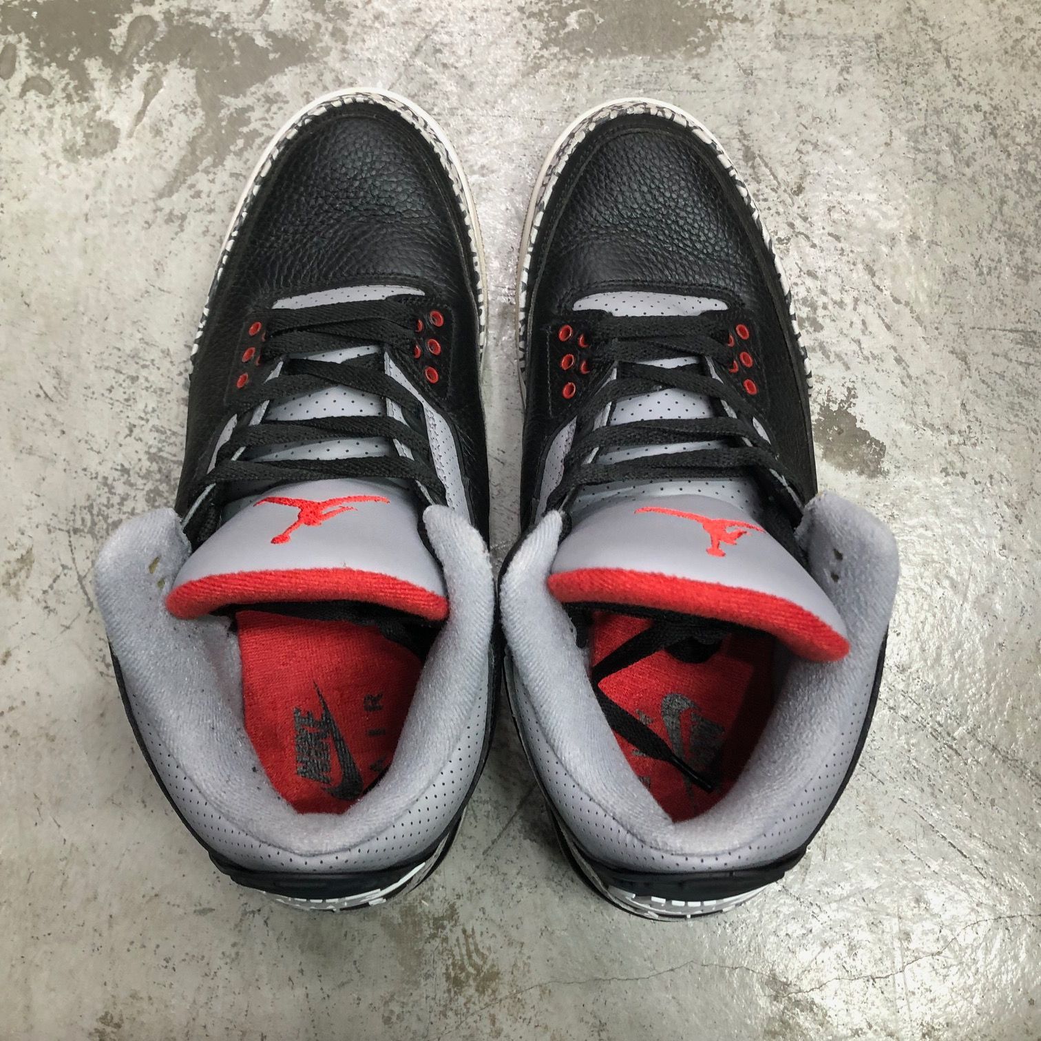 国内正規 NIKE Air Jordan 3 Retro OG Black Cement 854262-001  