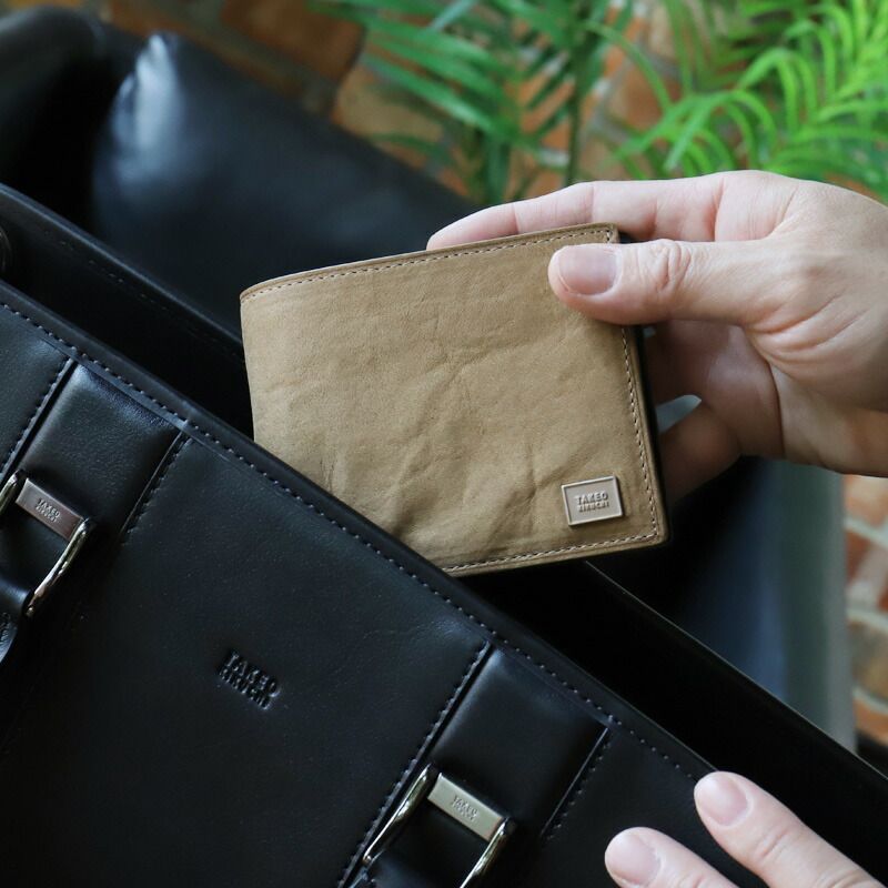 タケオキクチ 二つ折り財布 メンズ ブランド 本革 TAKEO KIKUCHI タロン 741607 札入れ ハーフウォレット 折財布 牛革 革 レザー オシャレ カジュアル さいふ サイフ ウォレット 革小物 二つ折り財布 折り財布