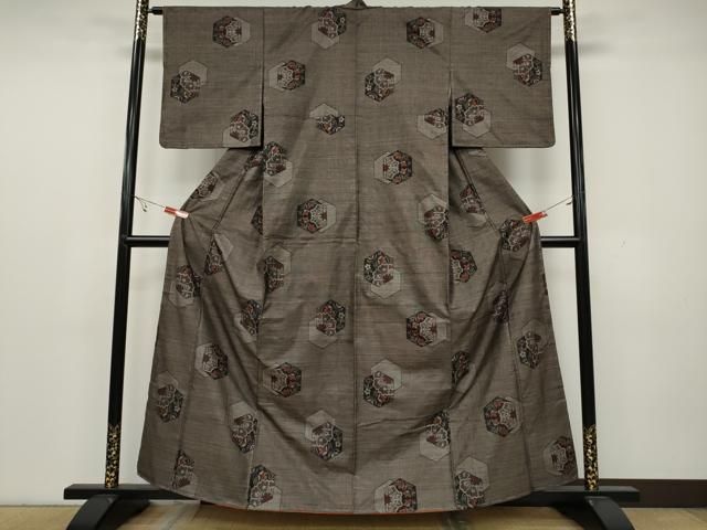 平和屋着物 本場大島紬 9マルキ 亀甲花文 正絹 CAAY4895ut