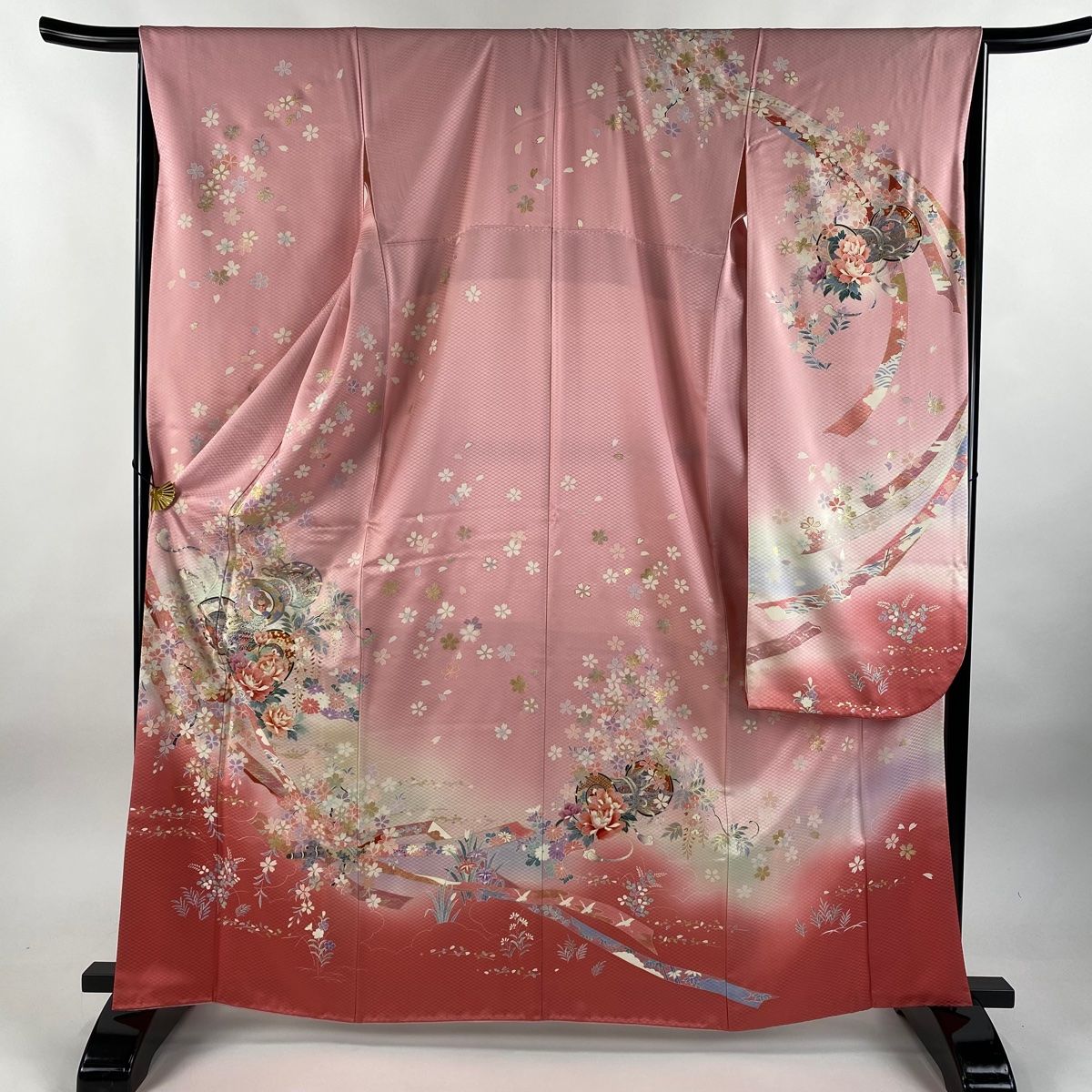 振袖 身丈165cm 裄丈65.5cm M 袷 鼓 草花 金銀彩 ぼかし ピンク 正絹 秀品