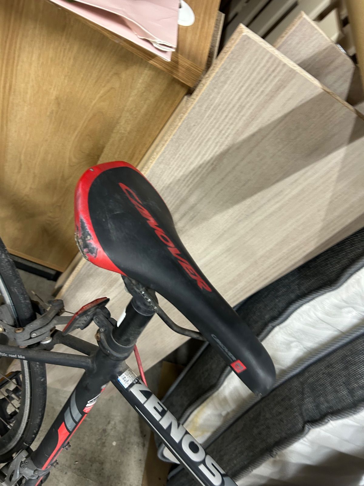 Canover ロードバイク ブラック/レッド 700C(着払い) CANOVER グラベルロードバイク 自転車 700c 700×28C シマノ21段