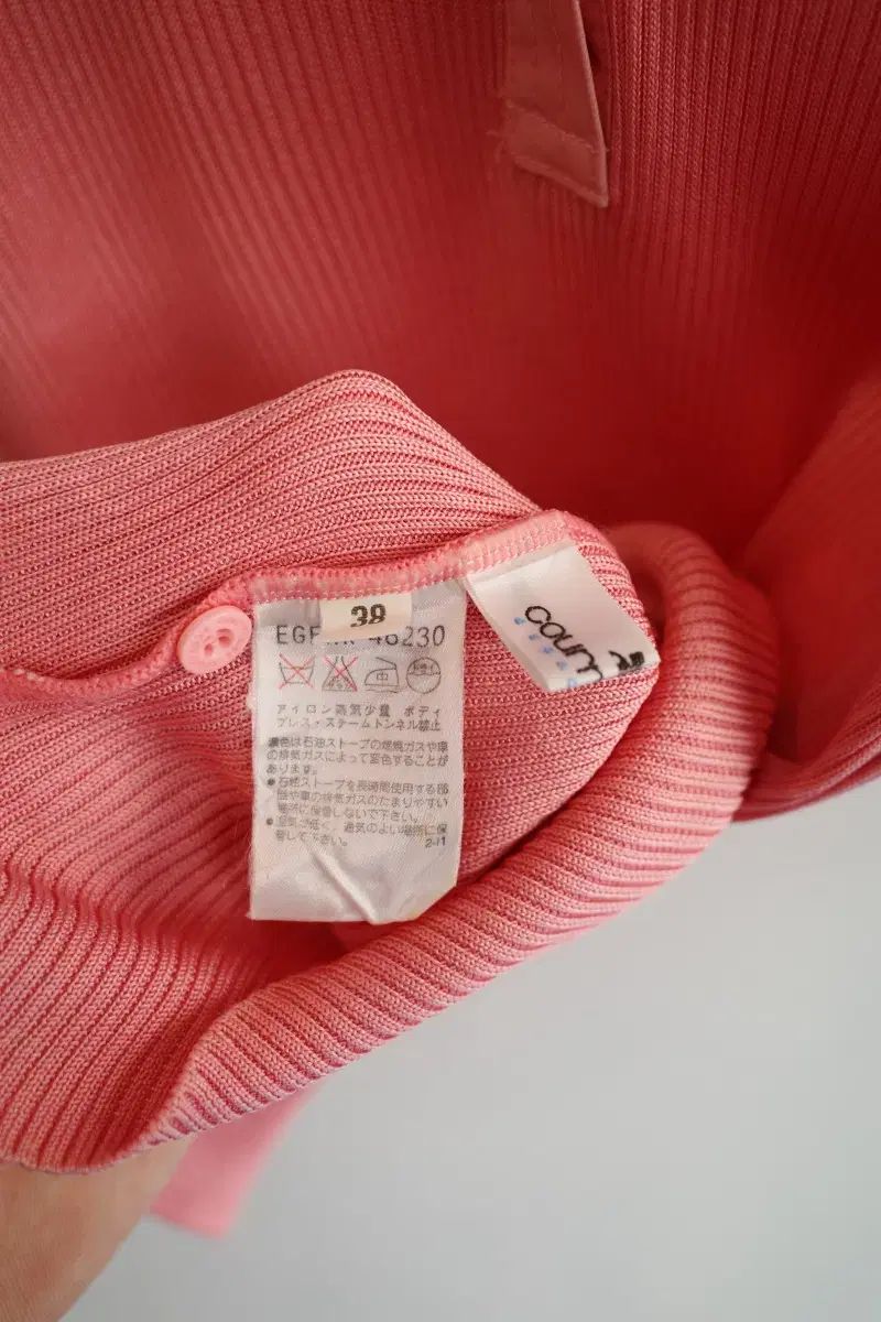 ノースリーブ トップス