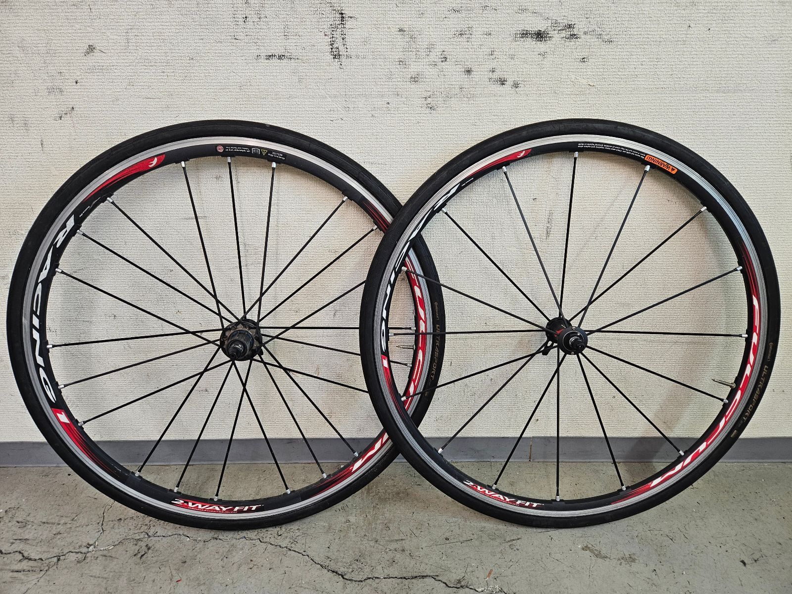 FULCRUM RACING1 2-WAYFIT 622×15c シマノ11，12s対応 フルクラム レーシング1 レーシングワン 前後ホイール クリンチャー チューブレスレディー ロード 同梱発送承中!! T-392