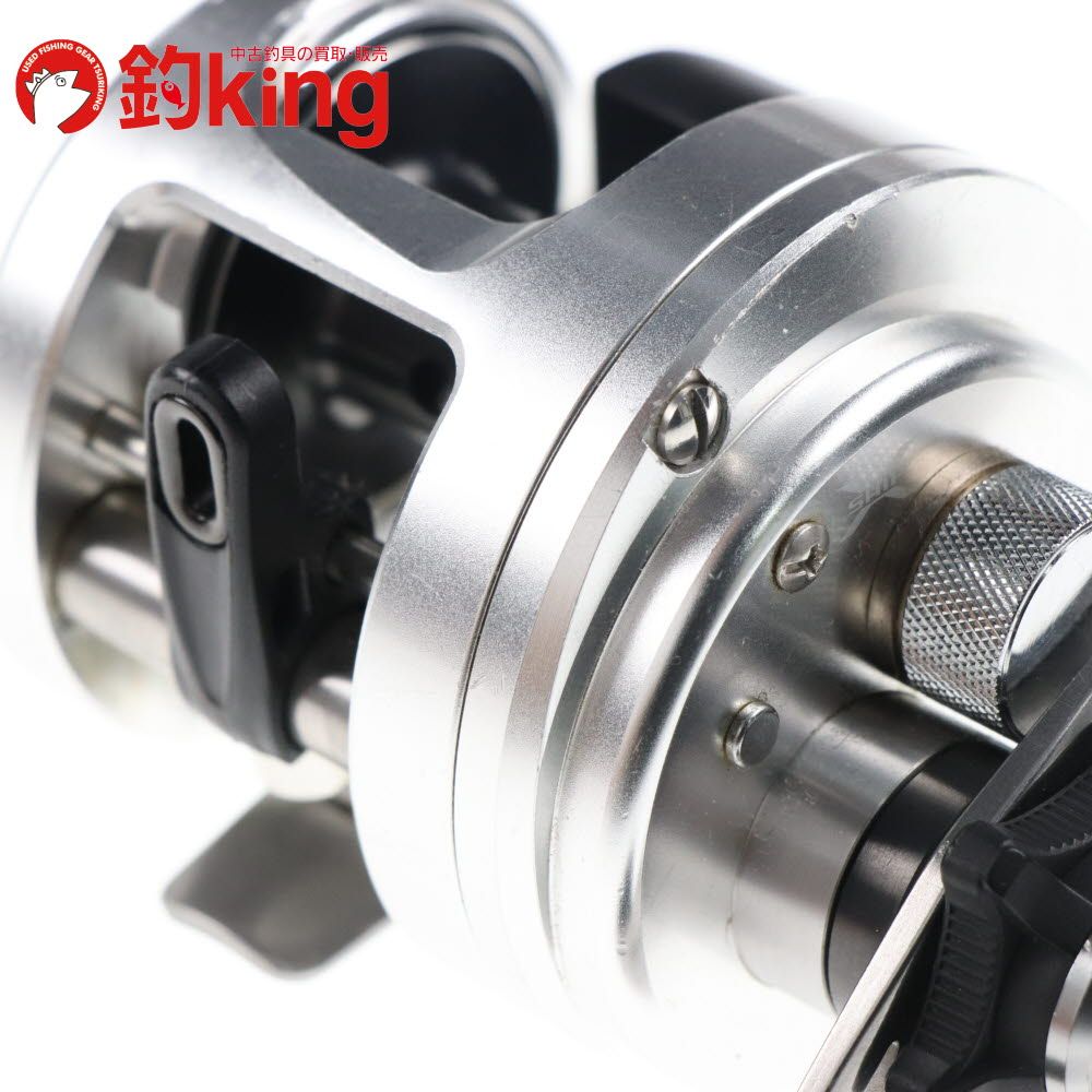 SHIMANO - 12 カルカッタ101 中古 おまけ付き SHIMANO - 12 カルカッタ101 中古 おまけ付きの通販 by どちて