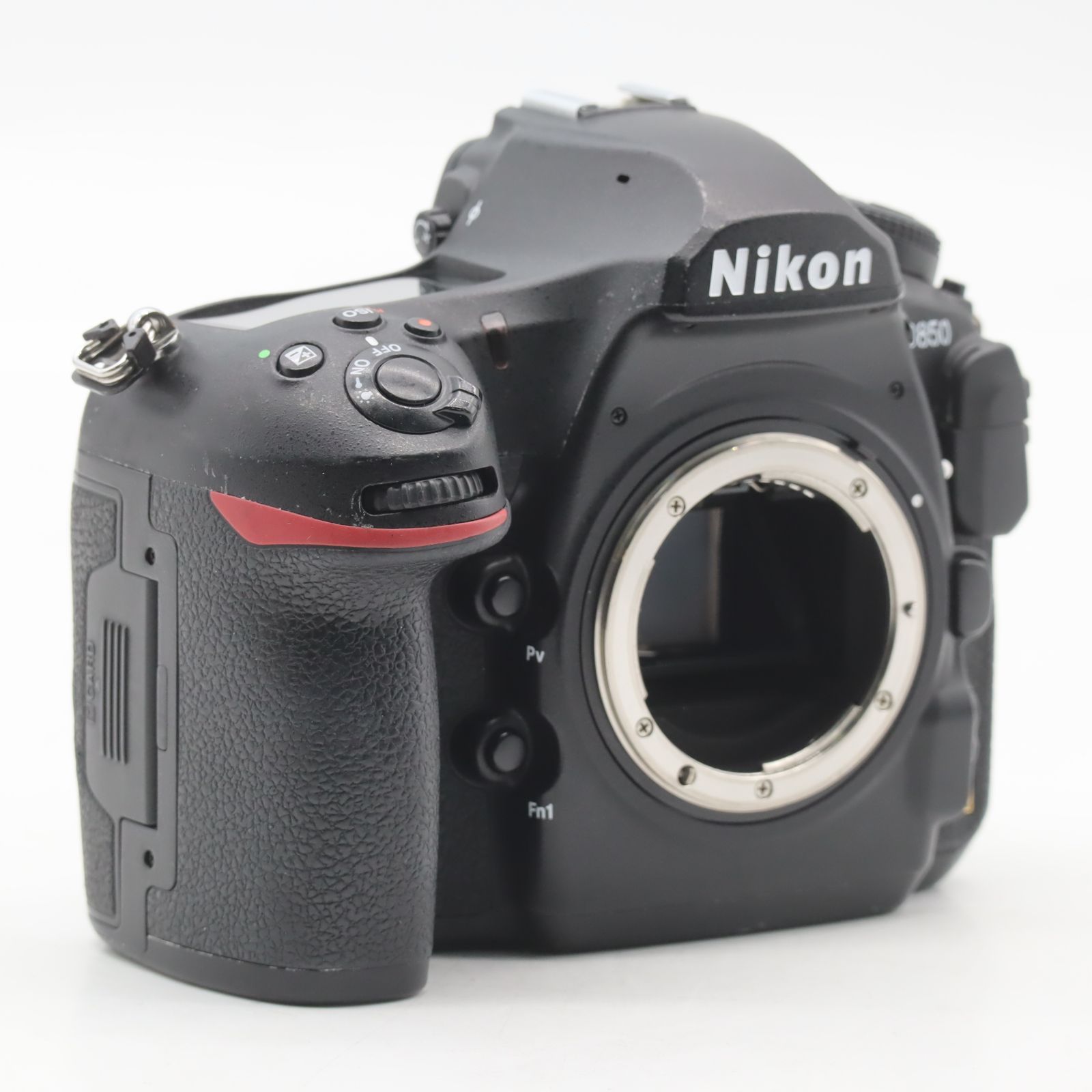 Nikon D850 ボディ ショット数 51750回 - メルカリ
