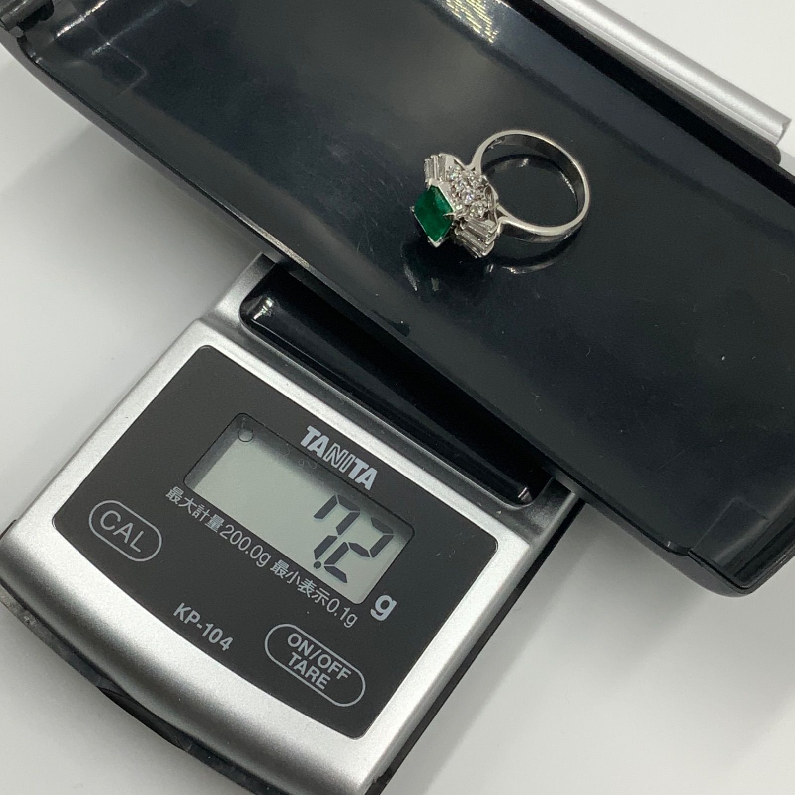 pt900 プラチナ900 エメラルドリング ダイヤモンドリング 7.2g 1.14ct 