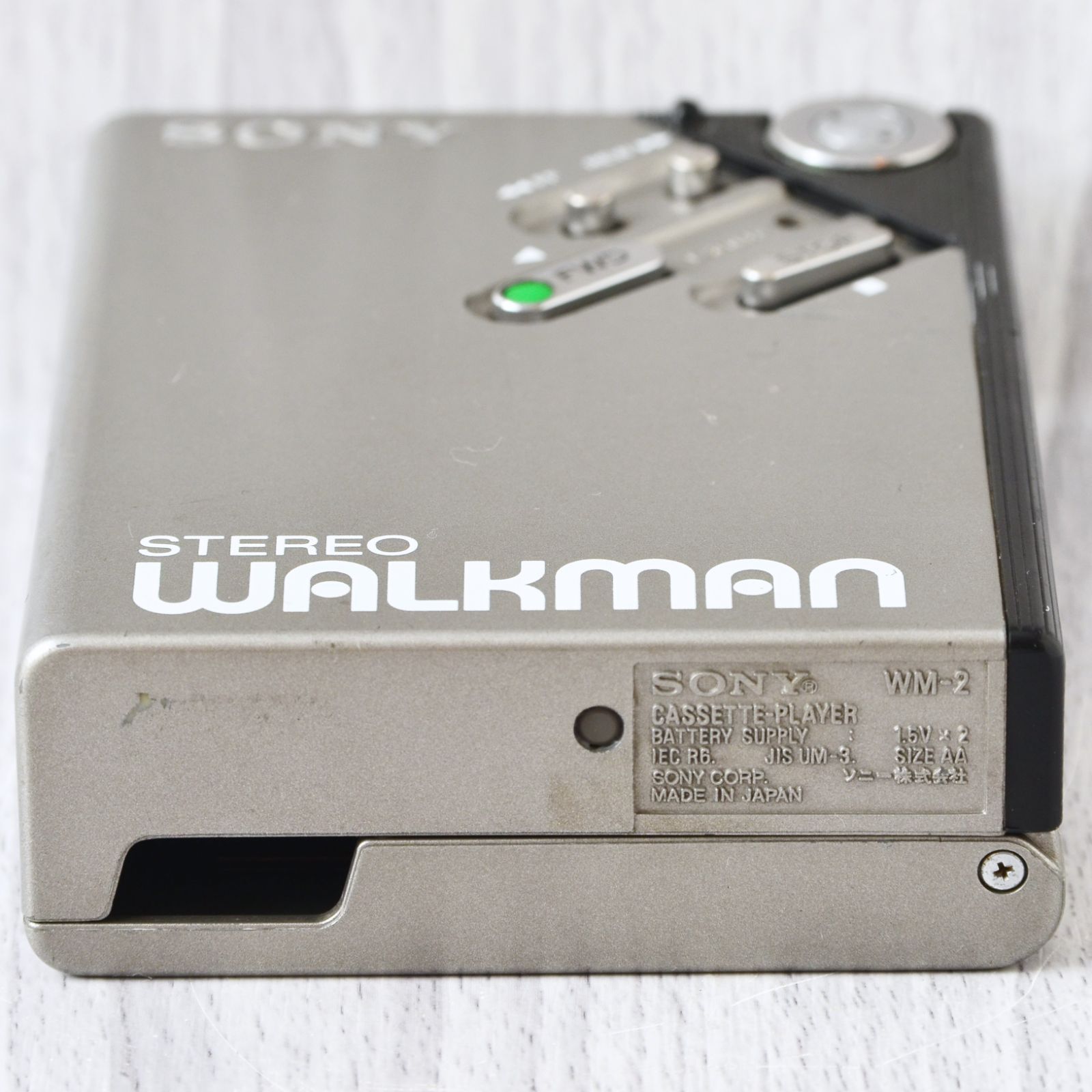 SONY WALKMAN WM-2 カセットウォークマン 銀 ケース付 修理・整備済 完 