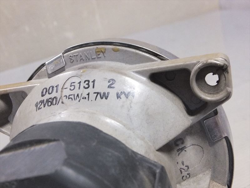 【BST】a★CBR250R　MC19　純正　左　ヘッドライト　　　　　★ Yahoo!オークション -「cbr250r mc19」(ヘッドライト) (純正品)の落札