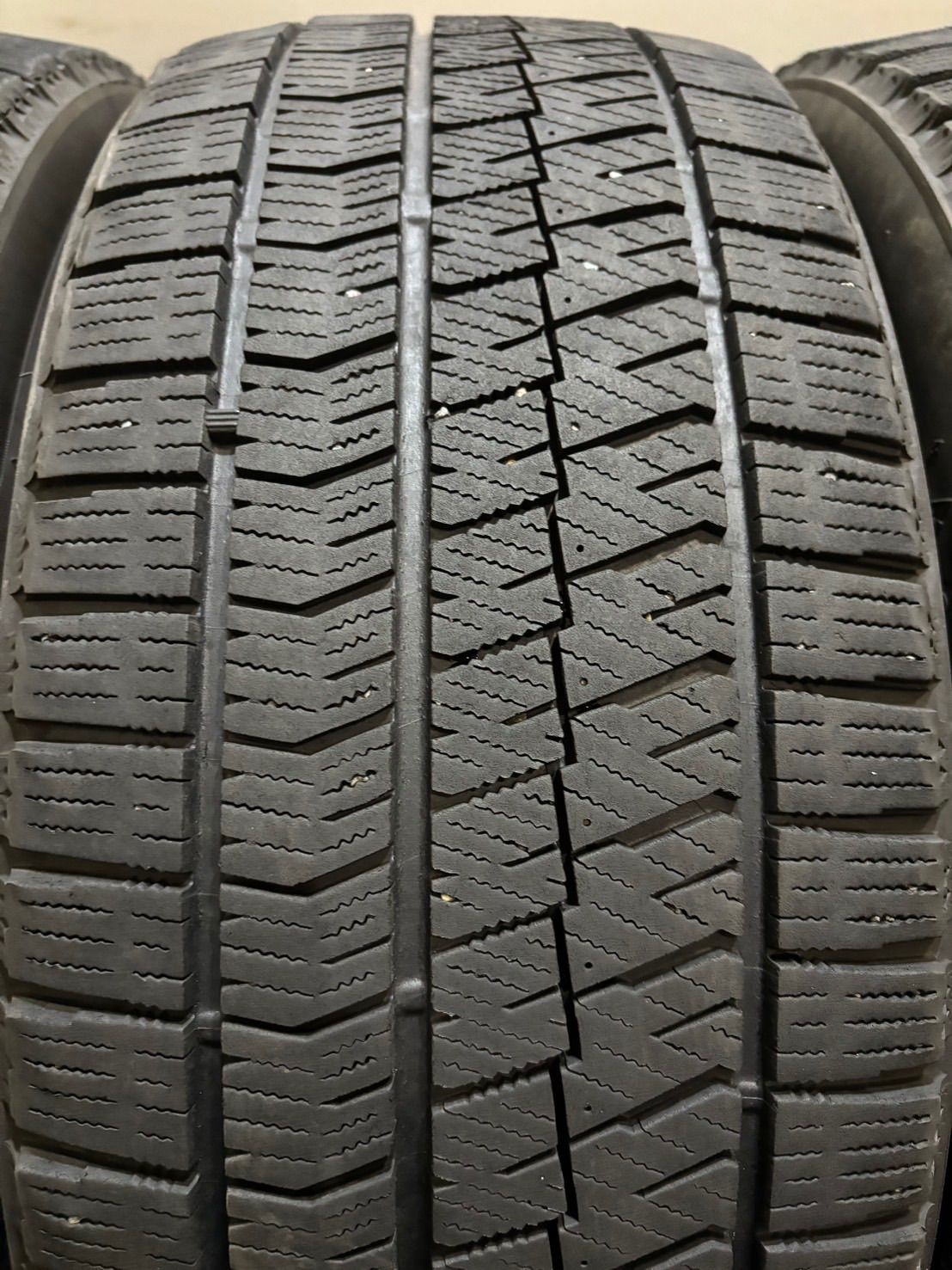 BRIDGESTONE VRX2