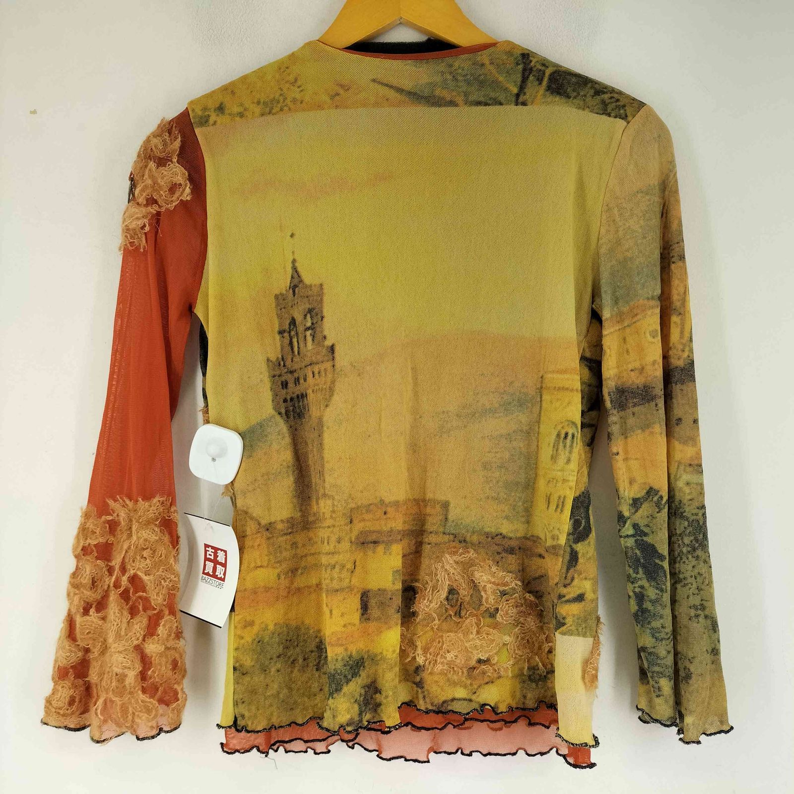 USED古着(ユーズドフルギ) Made in italy フラワー刺繍 総柄パワーネット カットソー レ 中古 古着 0624 ユーズドフルギ USED古着 Made in italy フラワー刺繍 総柄