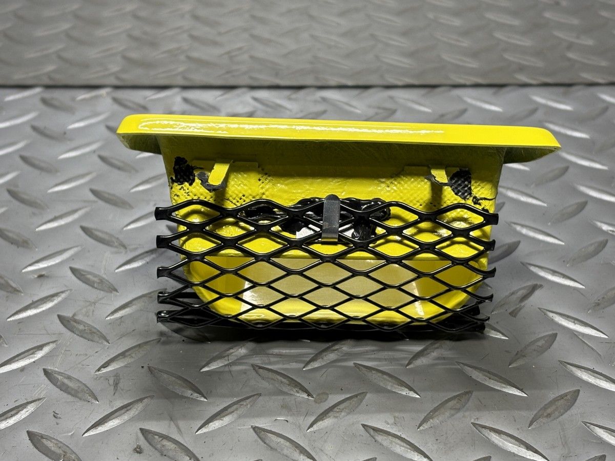 送料無料【新品】SWK ZC33S スイフトスポーツ用 エアスクープ 黄/ZFT