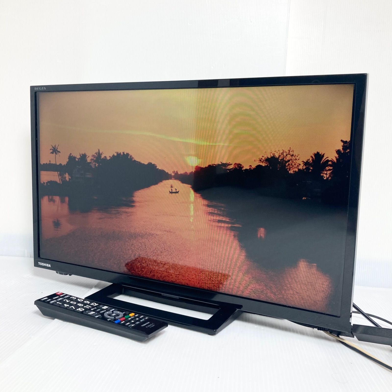 驚異の TOSHIBA 東芝 REGZA 24インチ 液晶テレビ 24S22 2019年製
