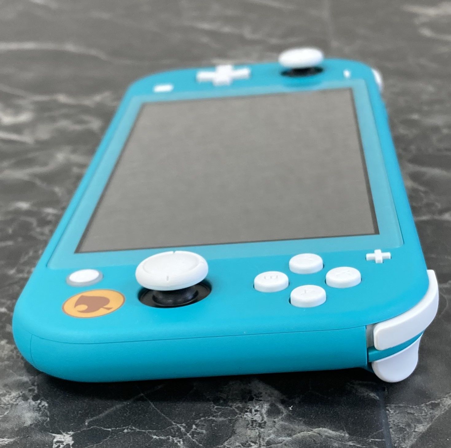 25. Nintendo Switch Lite本体 あつまれ どうぶつの森 まめきち
