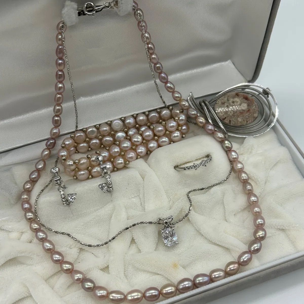 刻印あり　ネックレス　遺品整理　生前整理　実家整理 刻印あり ネックレス 遺品整理 生前整理 実家整理 （遺品整理品