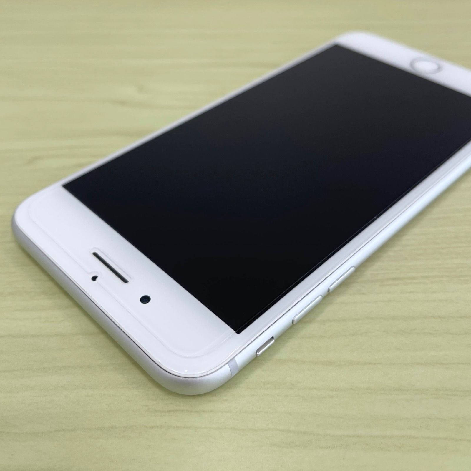 アウトレット 【訳あり品】iPhone8Plus 64GB シルバー SIMフリー 21437