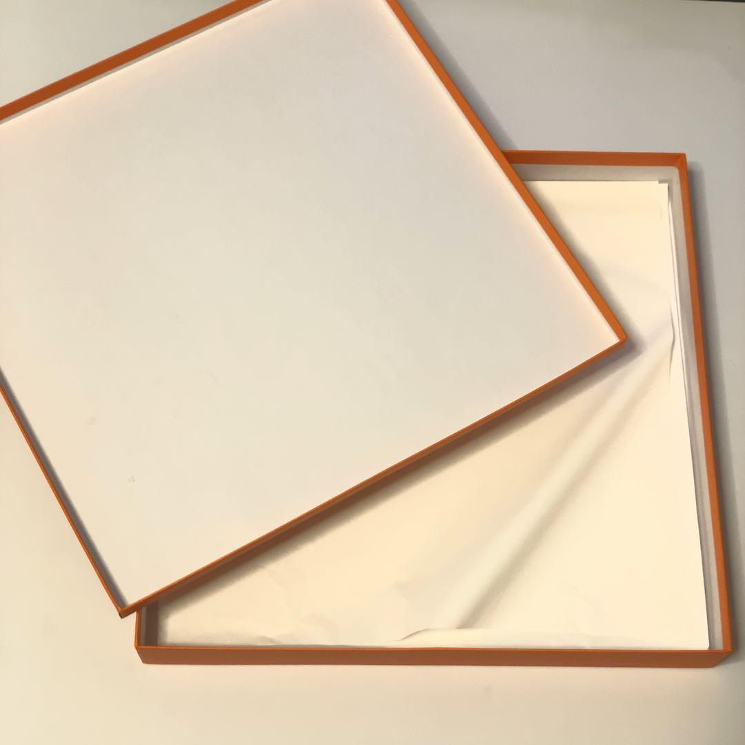 HERMES エルメス 特大 空箱 35×36×5 - メルカリ