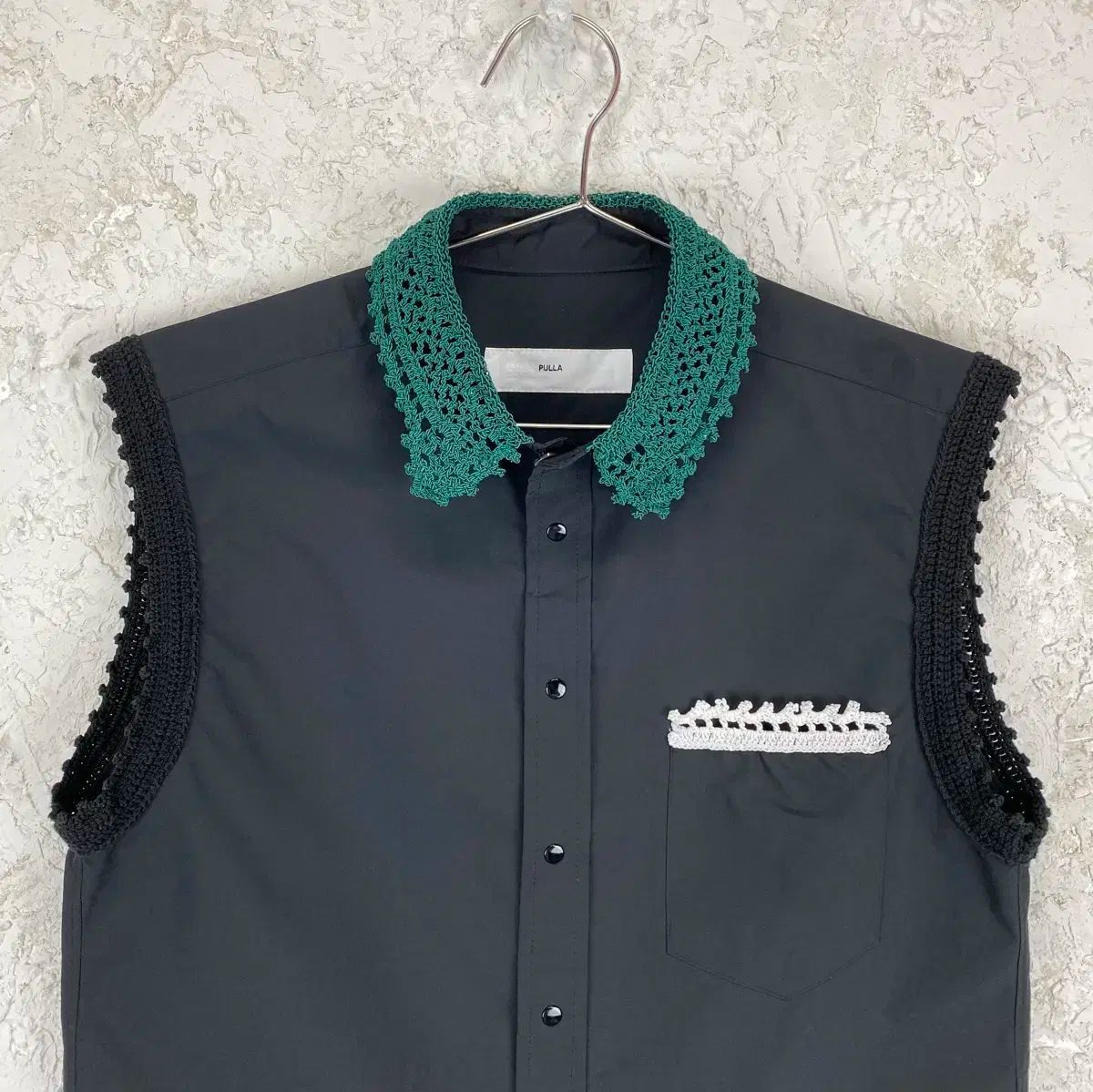 トーガ プーラ クロシェ トリミング ベスト