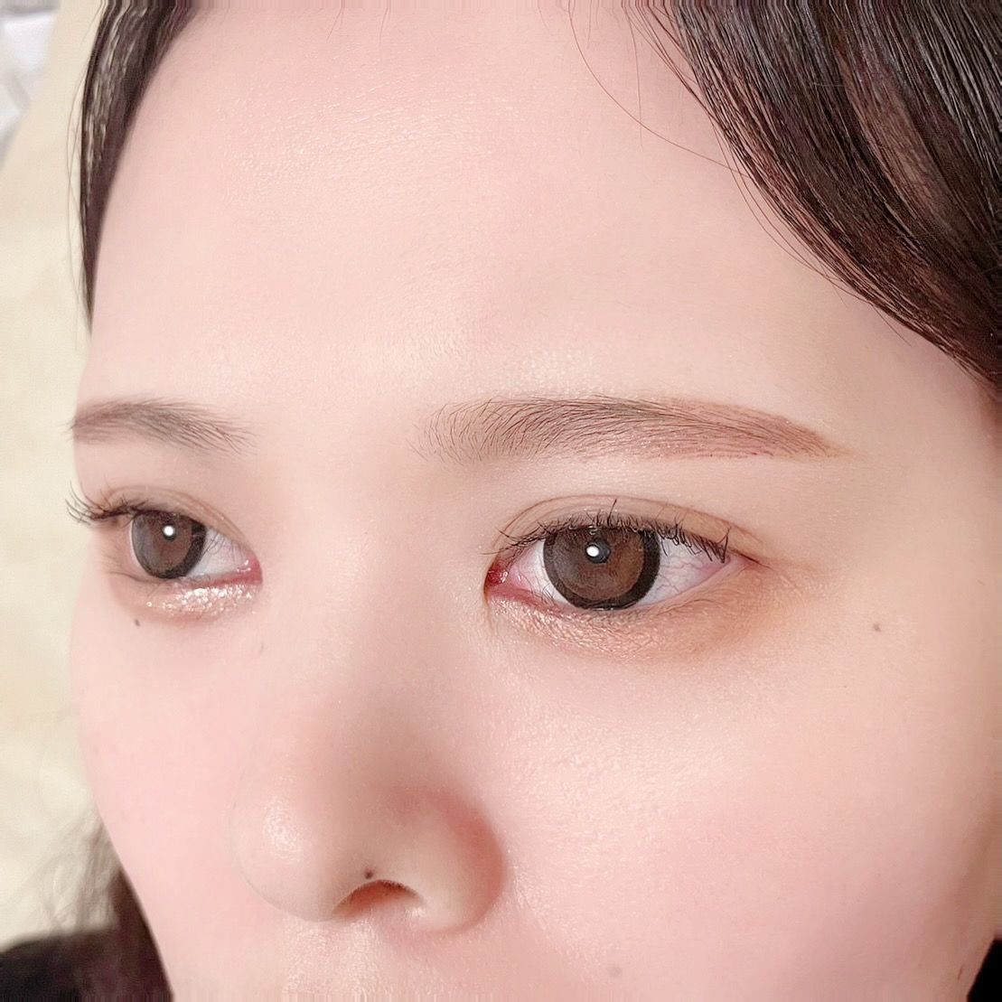 ナチュラルストレート眉