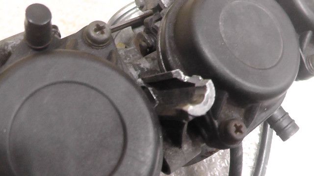 GSF250 バンディット GJ74A の キャブレター 1760594466 BRIGHTFACE_UK