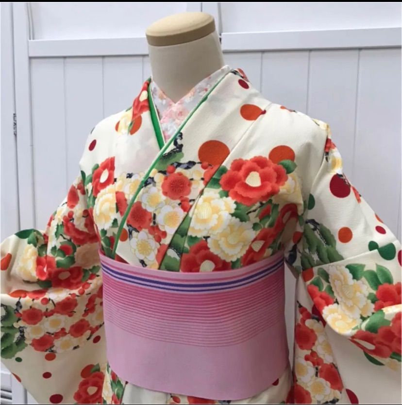 122❫ 小振袖 (2尺袖) 京都・岡重 日本製♡袴用 卒業式 謝恩会 - メルカリ