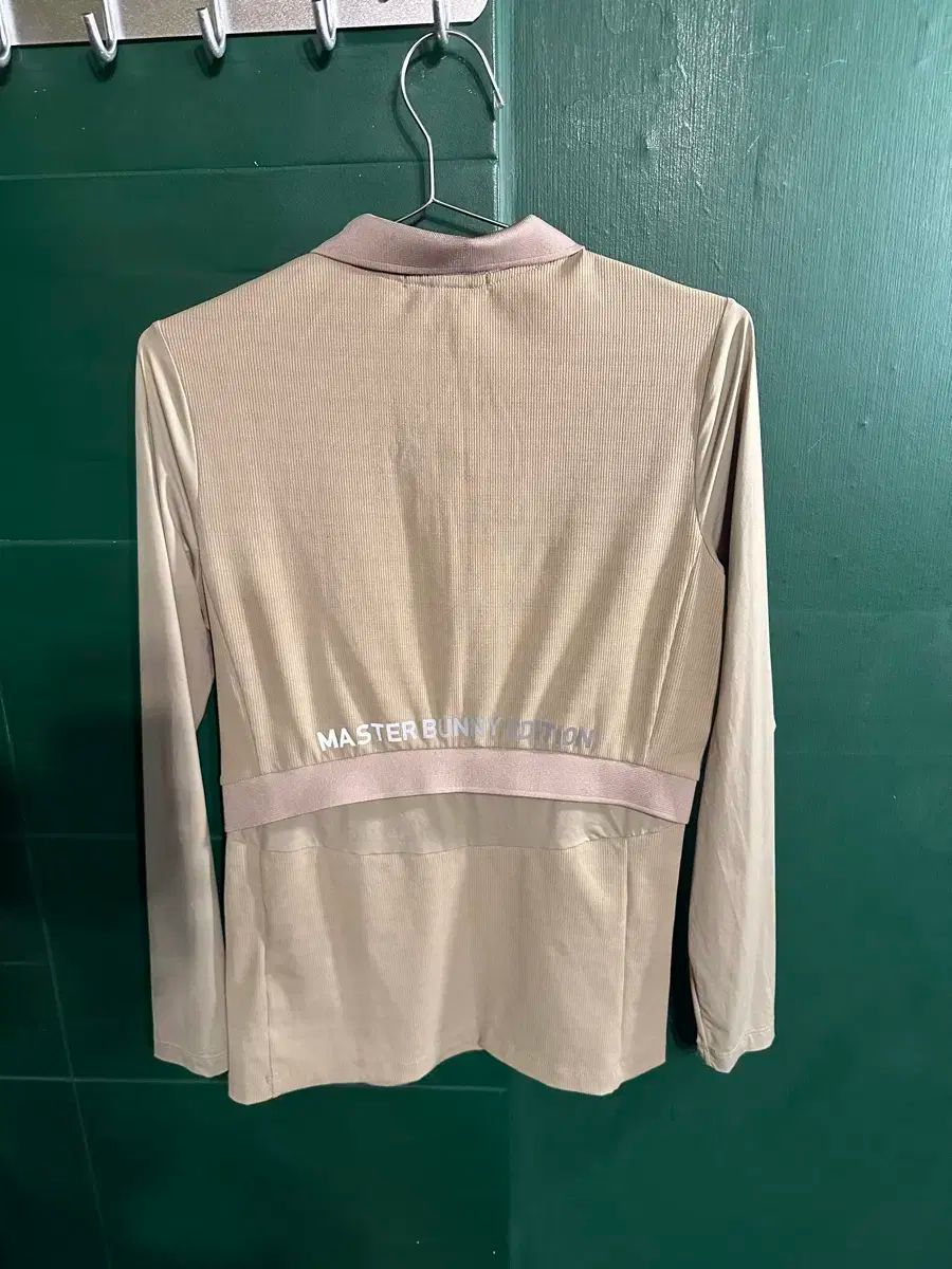 マスターバニーエディション レディース ゴルフ 長袖Tシャツ 2サイズ