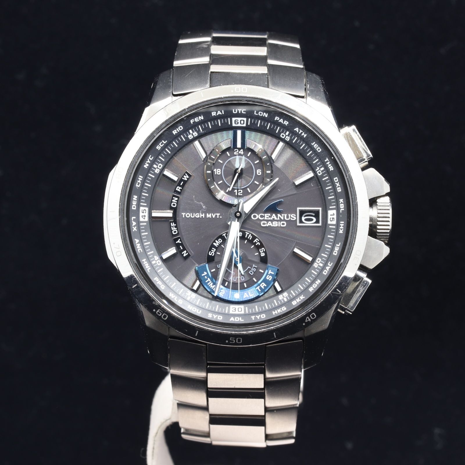 オシアナス OCW―T1010 稼働品 電波 ソーラー チタン CASIO