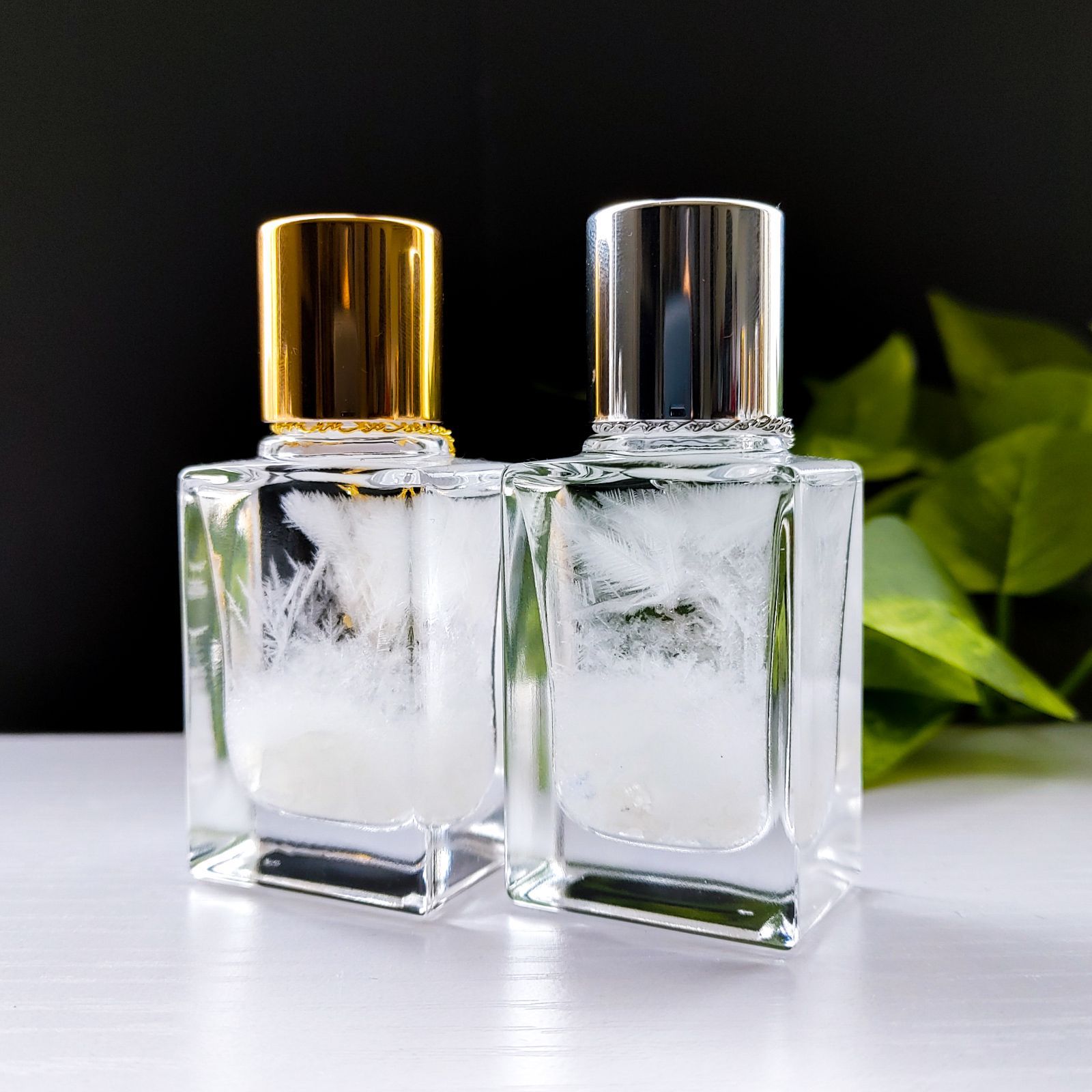 6月誕生石『ムーンストーン』天然石入りストームグラスミニ 香水瓶  