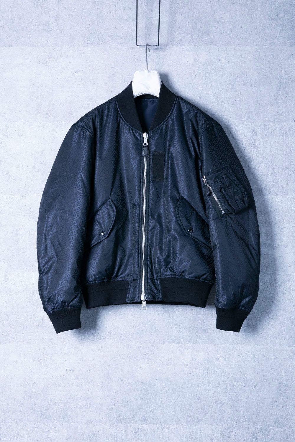 BURBERRY　バーバリー　MA-1ジャケット