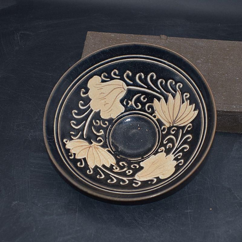宋代磁州窯黒釉手制花玉壺春瓶 景徳鎮 陶磁器 装飾品 現代工芸品美術品 置物 馆藏赏析】金代黑釉剔花玉壶春瓶_南方plus_南方+