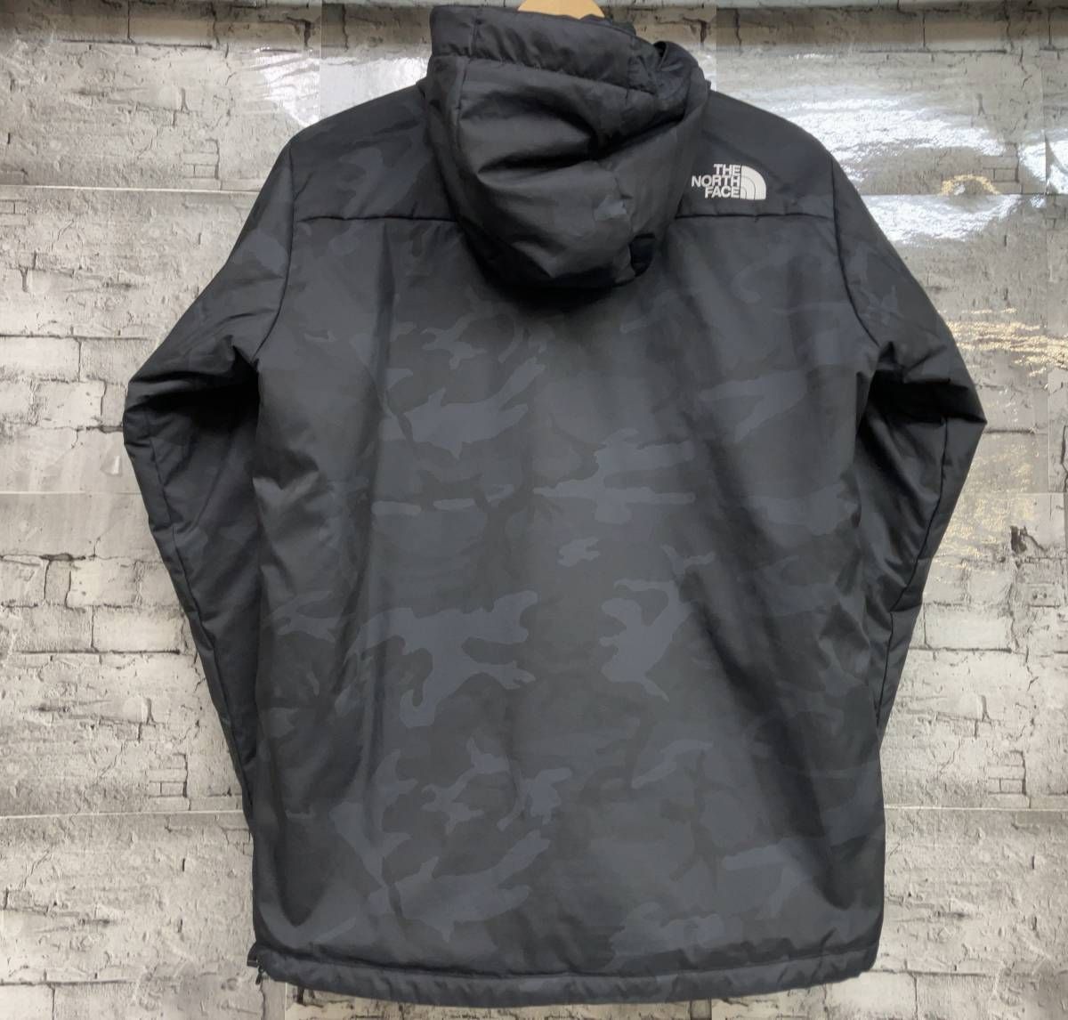 THE NORTH FACE ノースフェイス REVERSIBLE INSULATED HOODIE