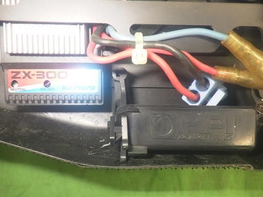 HPI 1/10 割引 電動 ラジコン メカ付き 1/10 電動RC HPI HOT BODIES E