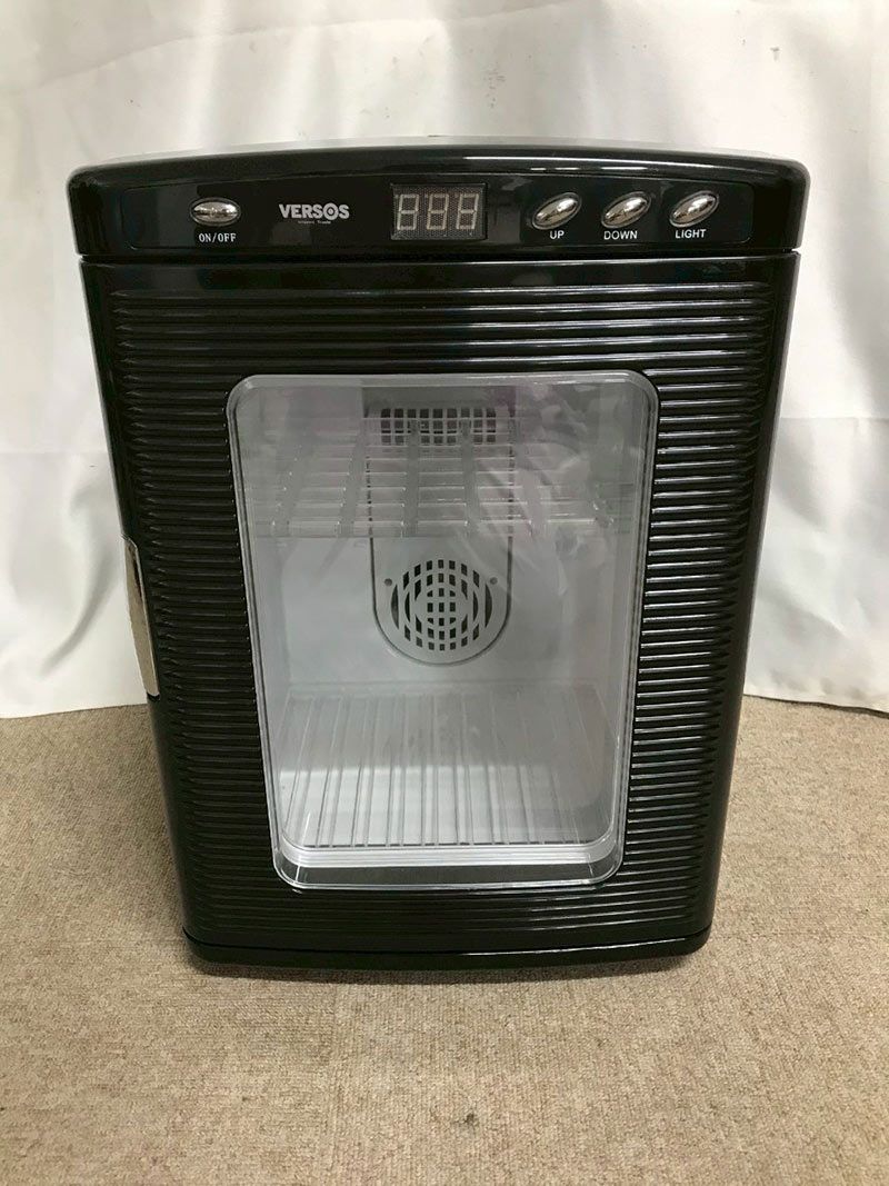北見市発】ベルソス VERSOS 25L冷温庫 VS-404WH/BK 25L 黒