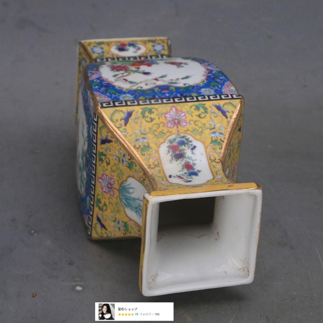 清乾隆年琺瑯彩窓花鳥四方瓶 景徳鎮 陶磁器 装飾品 現代工芸品 美術品 置物 清乾隆琺瑯彩窓花鳥四方瓶 景徳鎮 陶磁器 装飾品 現代工芸品