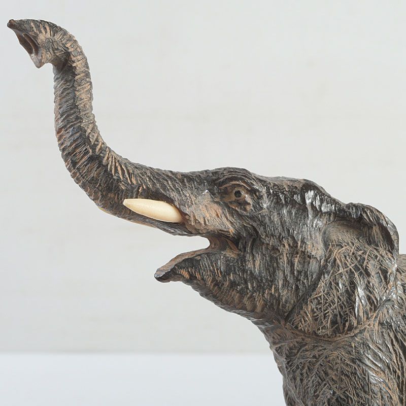 中国 水牛の角彫刻 象 置物 8点まとめて Z S30 - メルカリ