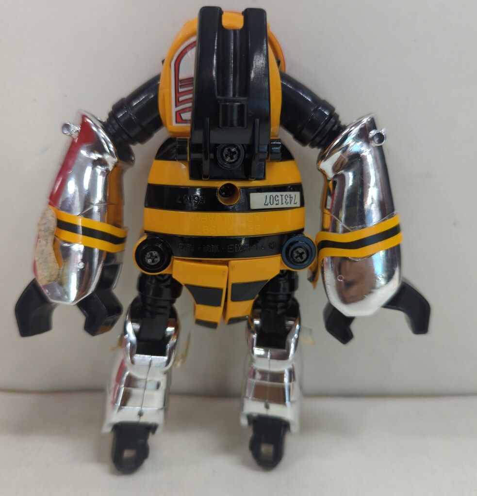 バンダイ スパイドン スーパーチェンジシリーズ 4 ビーロボ カブタック Amazon | フィギュア スパイドン 「ビーロボカブタック