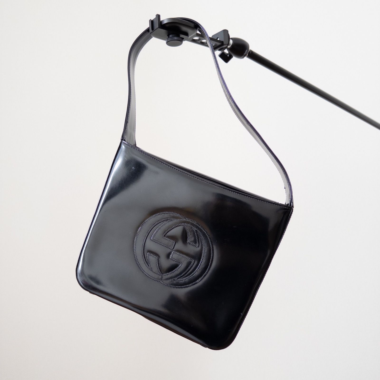 グッチ ハンドバッグ ワンショルダー 肩掛け エナメル マーモント 本物保証】GUCCI グッチ ワンショルダー ショルダーバッグ エナメル 黒