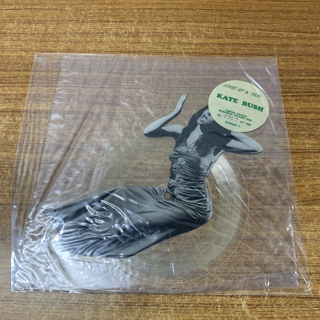 ▲01)【同梱不可】【限定 207番】ケイト・ブッシュ/Stand Up &amp; Talk!/STANDUP 2/7インチレコード/UK盤/英盤/変形ピクチャーレコード/A △01)【同梱不可】【限定 207番】ケイト・ブッシュ/Stand Up