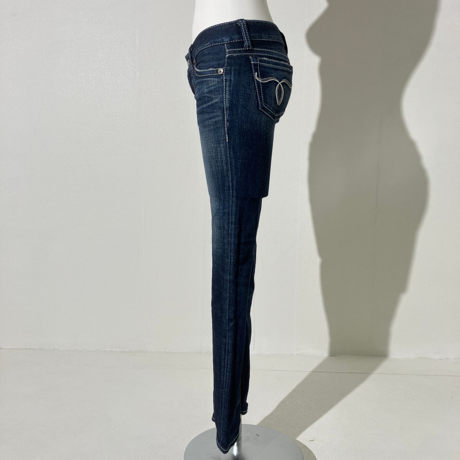 訳アリ品』MOUSSY マウジー デニムパンツ ワンウオッシュ 裏ピンク 