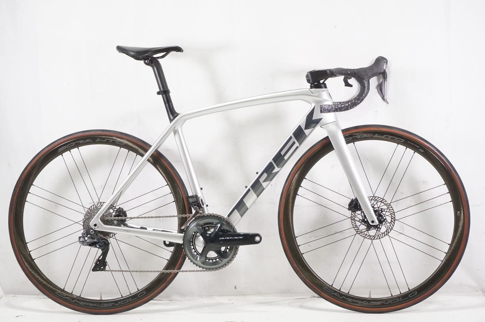 TREK 「トレック」 EMONDA SLR PROJECT ONE 2021年モデル ロードバイク / バイチャリAKIBA店
