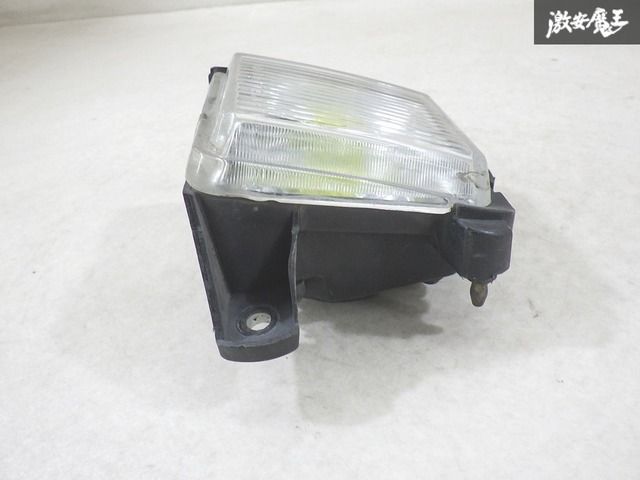 ae86カローラレビン後期APEXフォグランプ 希少】 トヨタ 純正 AE86 カローラ レビン 後期 GT-APEX