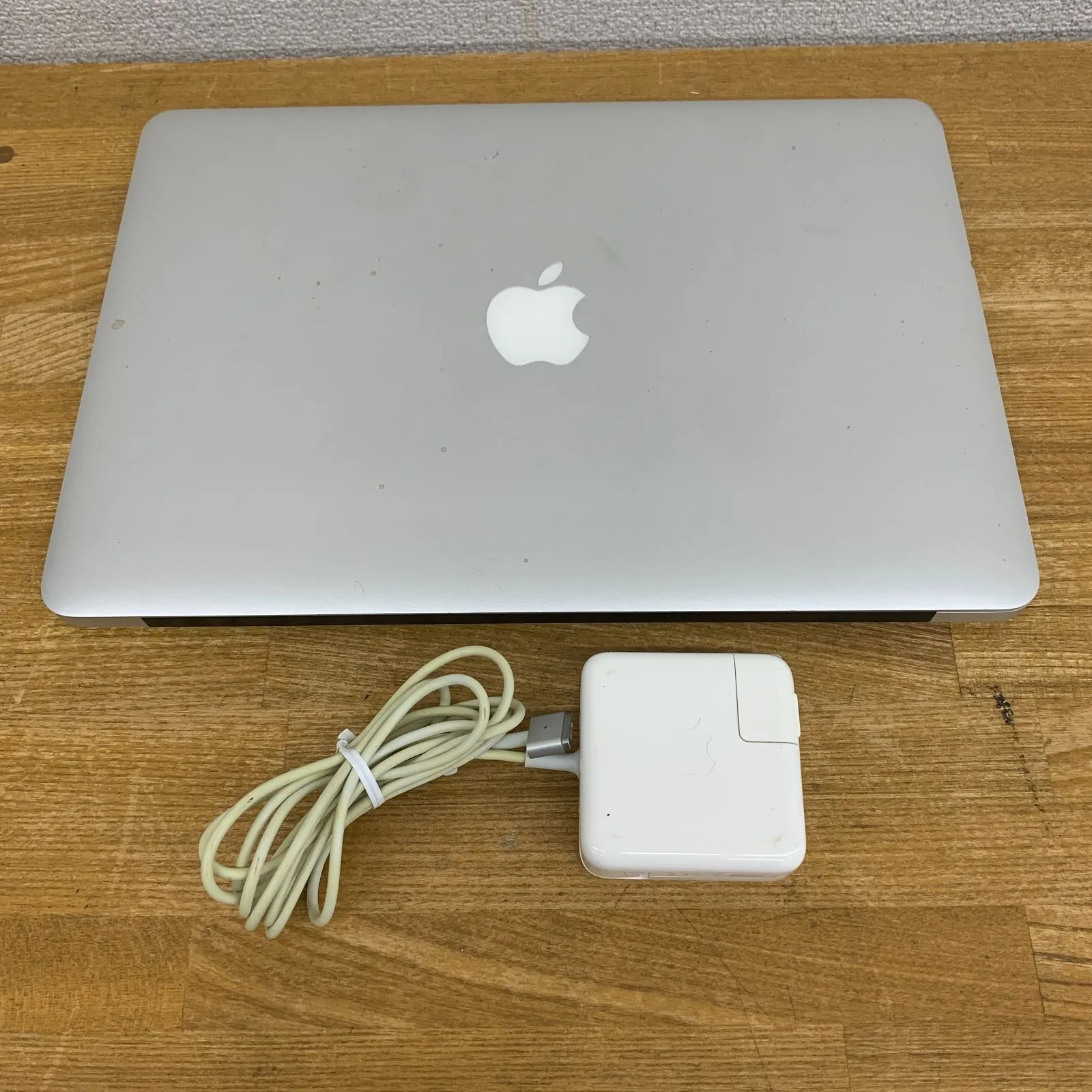 Apple MacBook Air 13インチ（A1466）箱あり充電器付き Apple MacBook Air A1466 箱付き AC付き Air Apple MacBook 13インチ