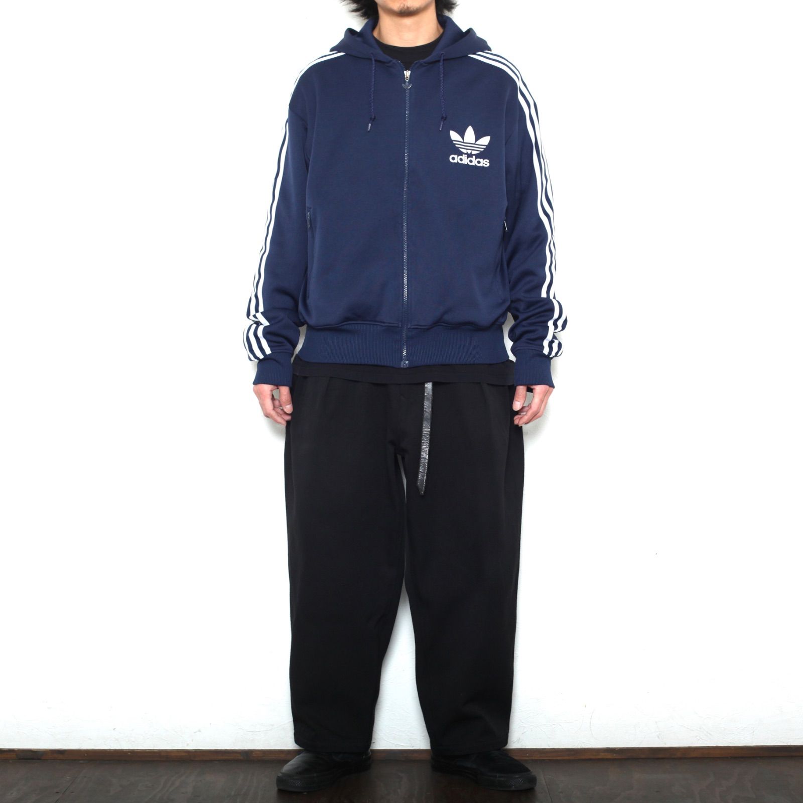 adidas oasis トラックジャケット　ジャージ XL ナイトインディゴ アディダスオリジナルス トラックジャケット XL インディゴ ジャージ