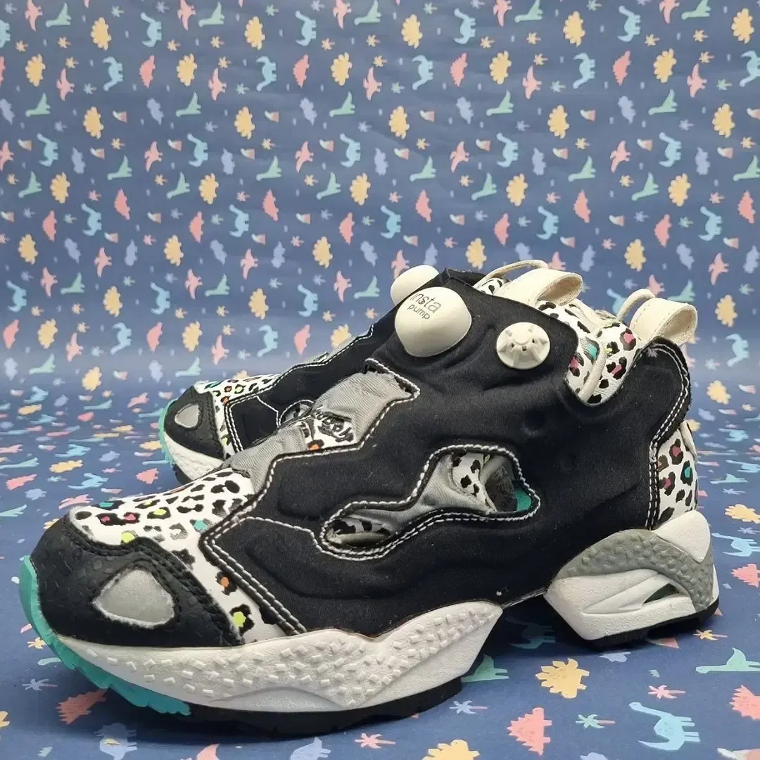 2025年最新】reebok ポンプフューリー レオパードの人気アイテム