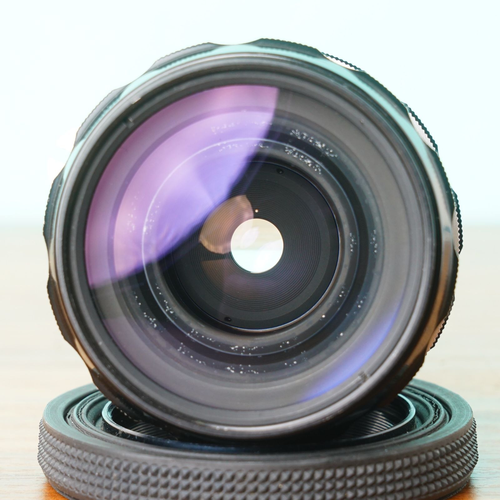 ニコン Nikkor-H auto 28mm f3.5 オールドレンズ #17 ニコン Nikkor-H auto 28mm f3.5 非Ai オールドレンズ #17 - メルカリ